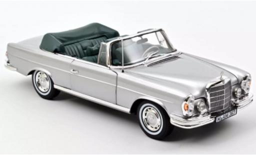 Diecast model cars Mercedes 280 1/18 Norev SE Cabriolet grey 1969 SoftTop liegt bei Mercedes 280 1/18 Norev SE Cabriolet grey 1969 SoftTop liegt bei diecast model cars