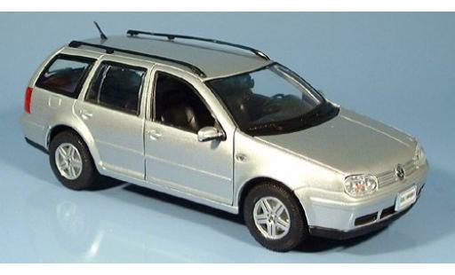 Diecast model cars Volkswagen Golf 1/24 Welly Variant silber 2001 1:24 Volkswagen Golf 1/24 Welly Variant silber 2001 1:24 diecast model cars