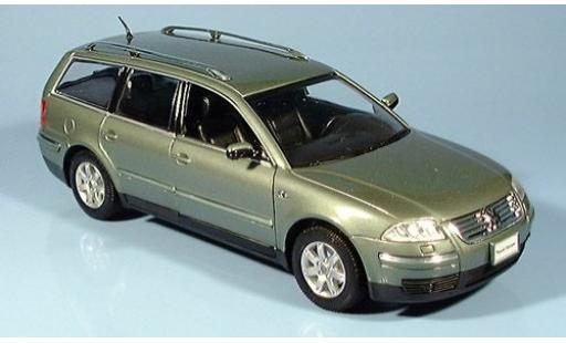 Diecast model cars Volkswagen Passat 1/24 Welly Variant met. grün 2001 1:24 Volkswagen Passat 1/24 Welly Variant met. grün 2001 1:24 diecast model cars