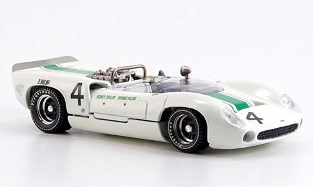 Diecast model cars Lola T70 1/43 Spark Mk3B Long Tail RHD No