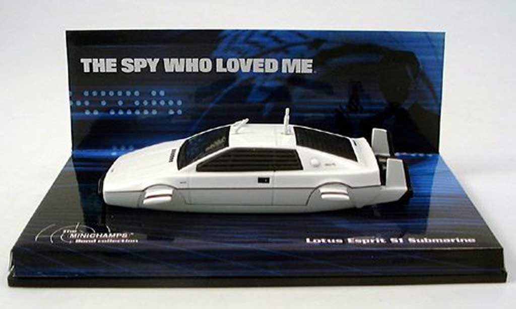 Lotus Esprit Orange Pearl 1:43 400135221 MINICHAMPS diecast