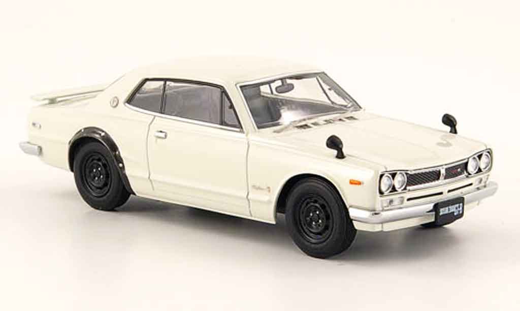 IXO / NOREV 1:43 Scale Diecast Model - Nissan Sunny 1200 GX 1970 White (Old Stock, Unopened)