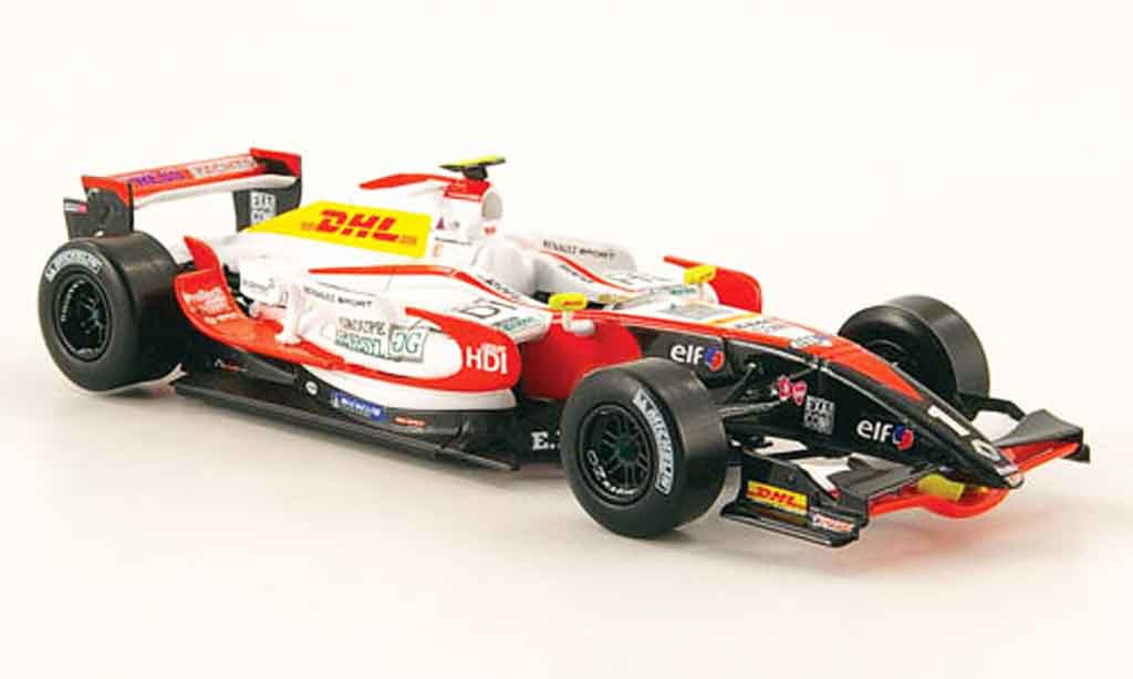 Diecast model cars Renault F1 1/18 Hot Wheels r25 g.fisica 2006