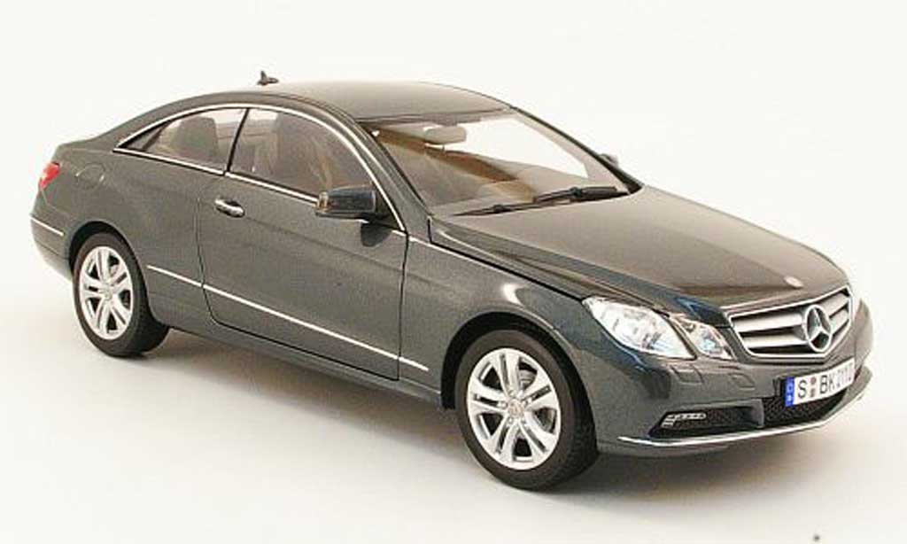 Mercedes classe store e miniature