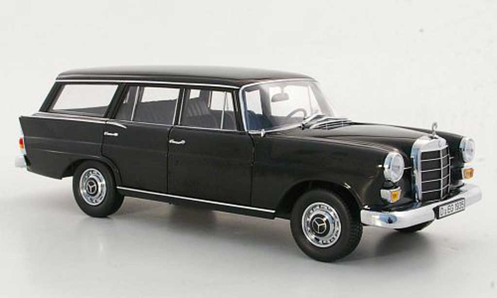 1966 Mercedes-Benz 200 Red Diecast Model Car