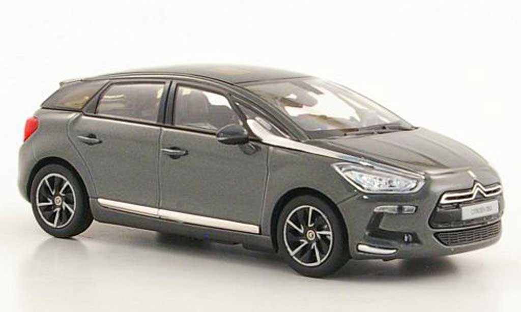 Ds5 miniature sales