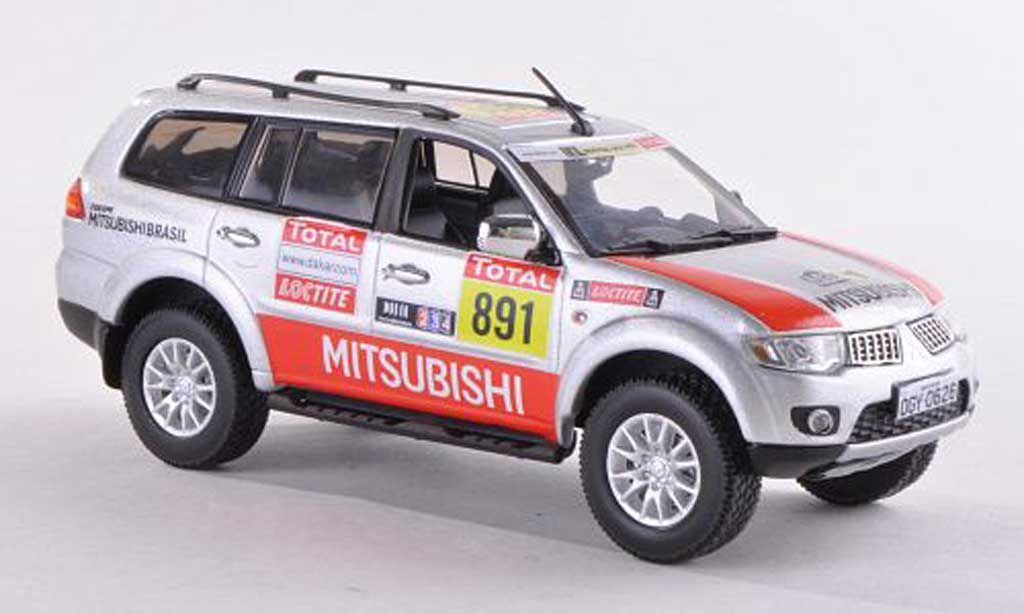 Diecast pajero sport outlet