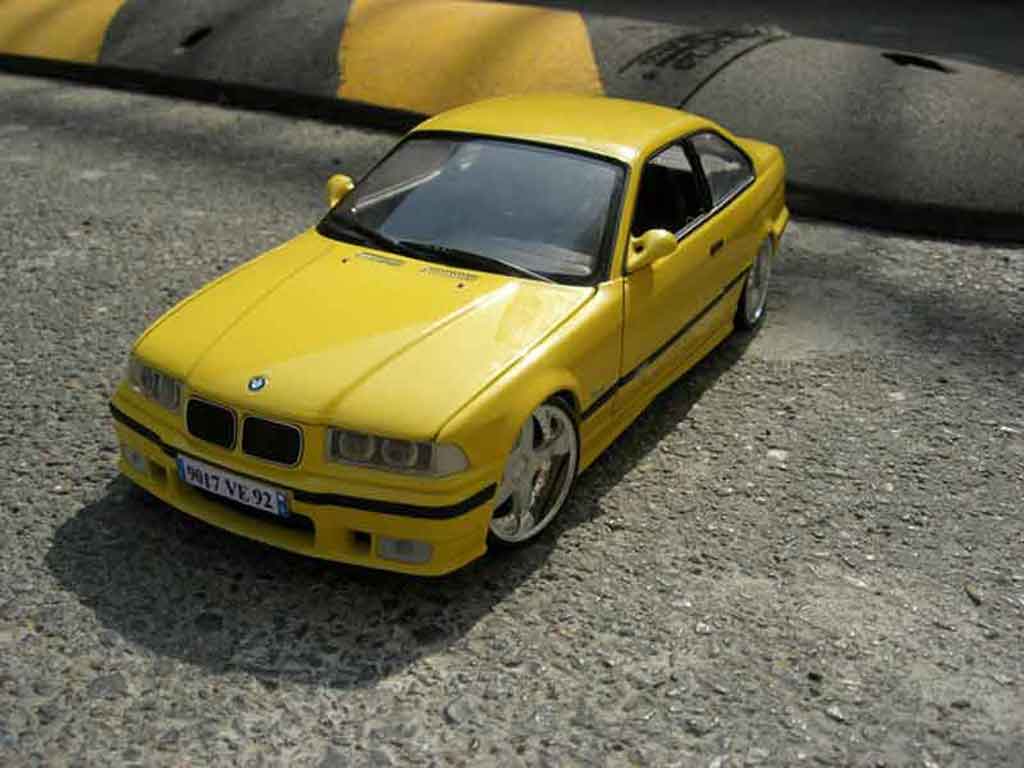 1:18 Otto BMW M3 E36 Sedan - Daytona Violet BBS UK