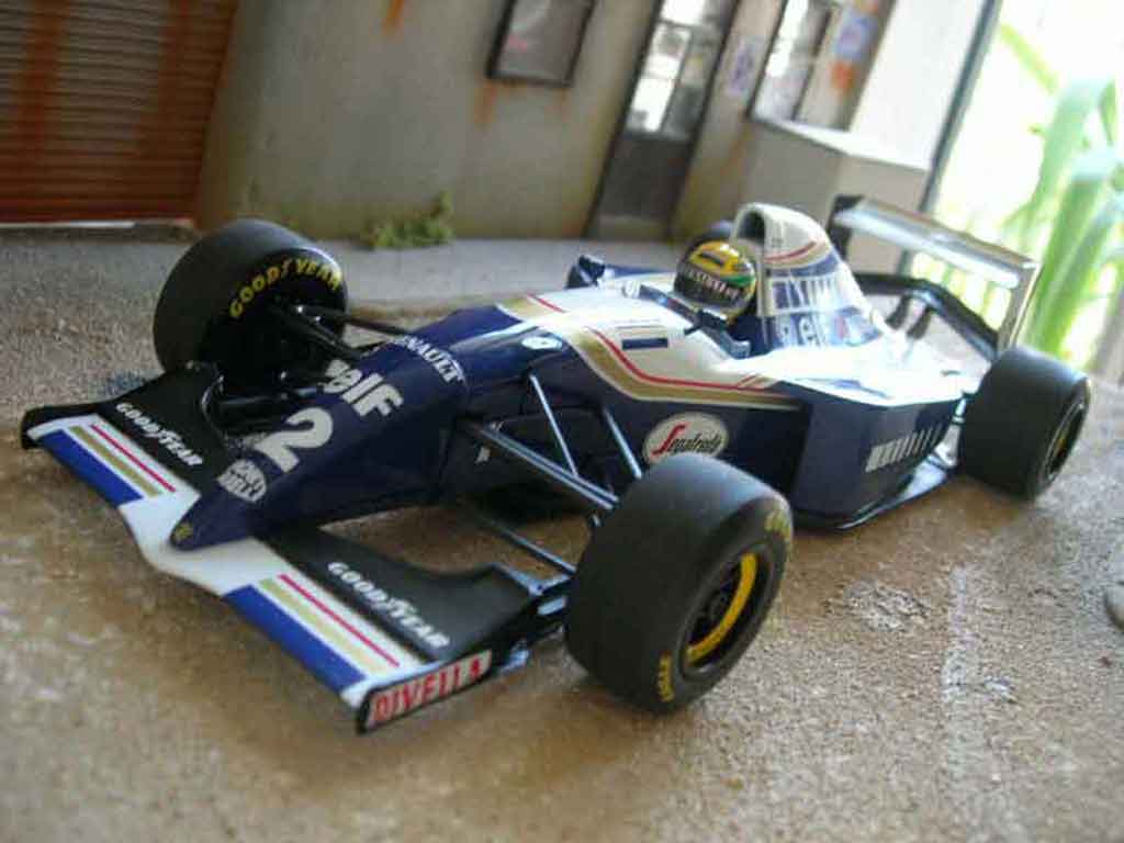 Diecast model cars Renault F1 1/43 Minichamps f1 r26 g.fisica 2006