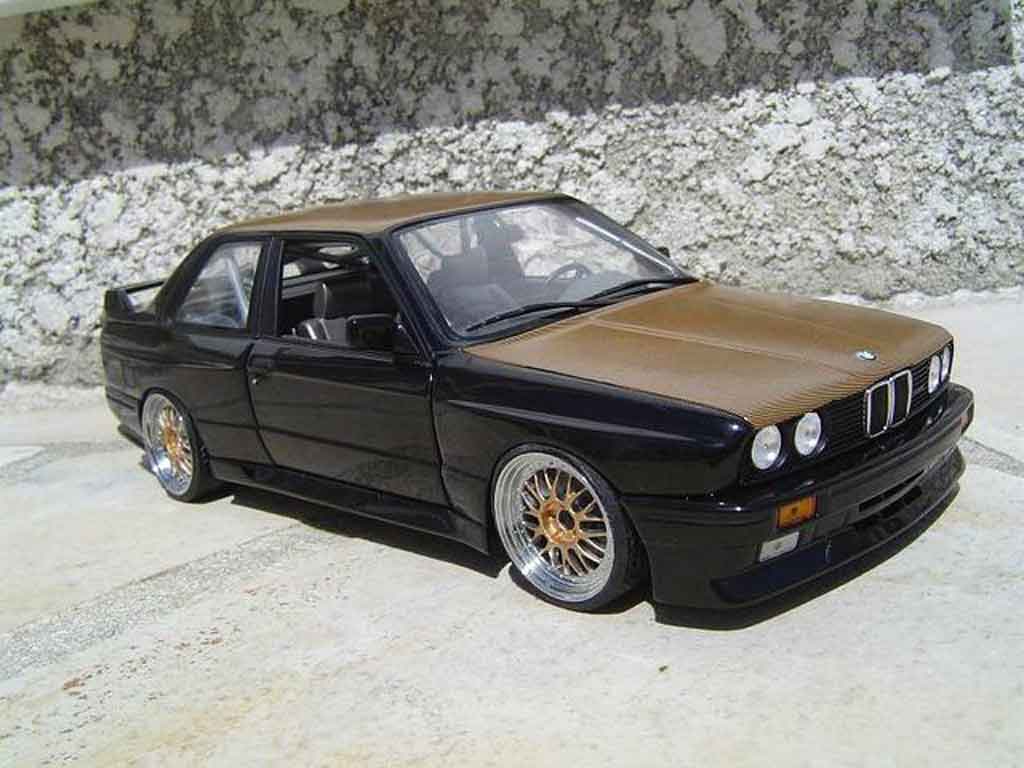 1:18 Otto BMW M3 E36 Sedan - Daytona Violet BBS UK