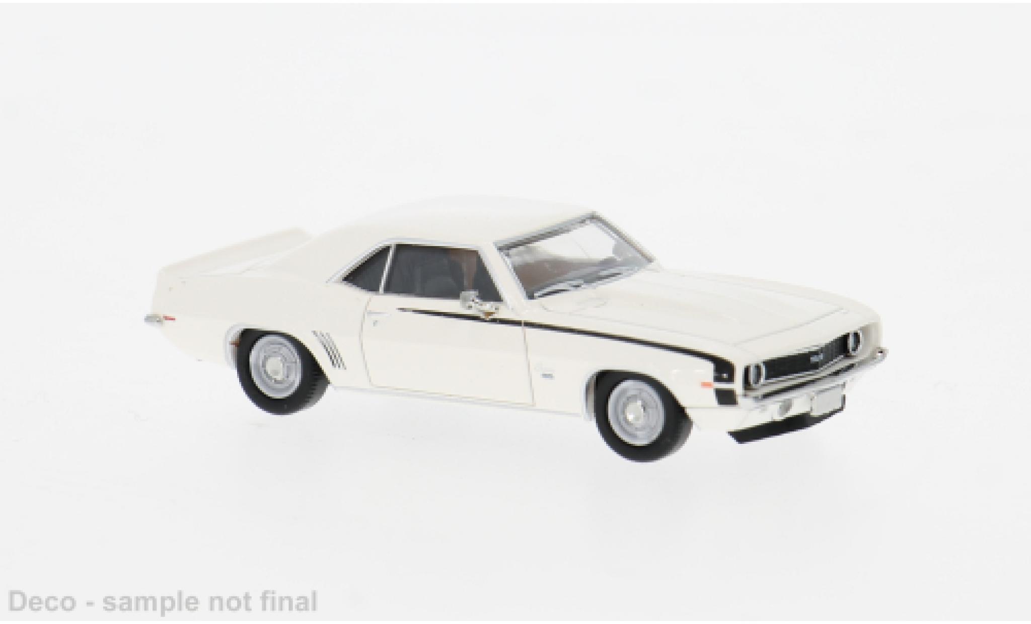 Chevrolet Camaro 1/87 Brekina weiss 1969 1:87 diecast model cars