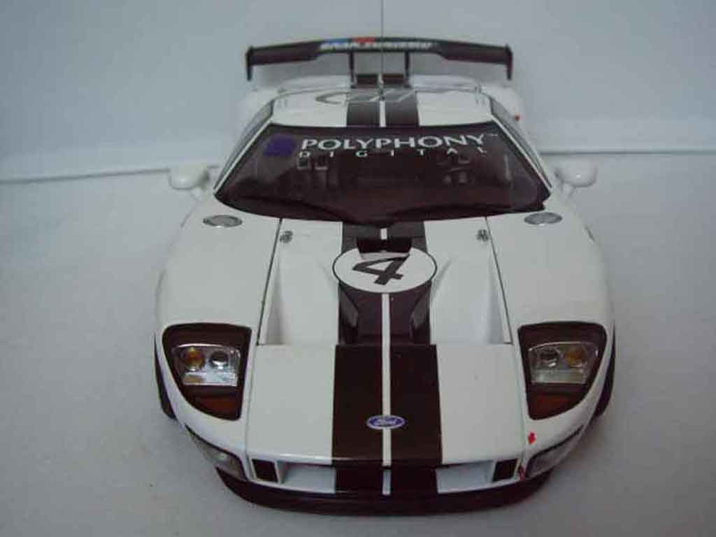 Diecast model cars Ford GT 1/18 Autoart lm spec race car # 4