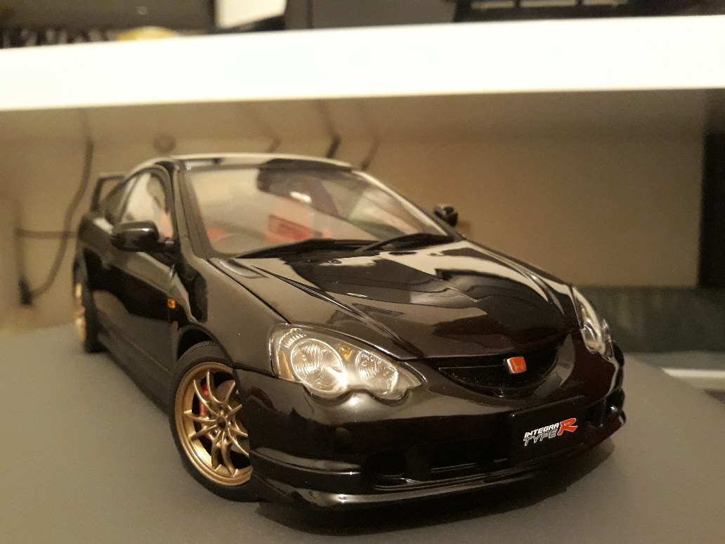 Diecast model cars Honda Integra Type R 1/18 Autoart DC5 Diecast model cars Honda Integra Type R 1/18 Autoart DC5