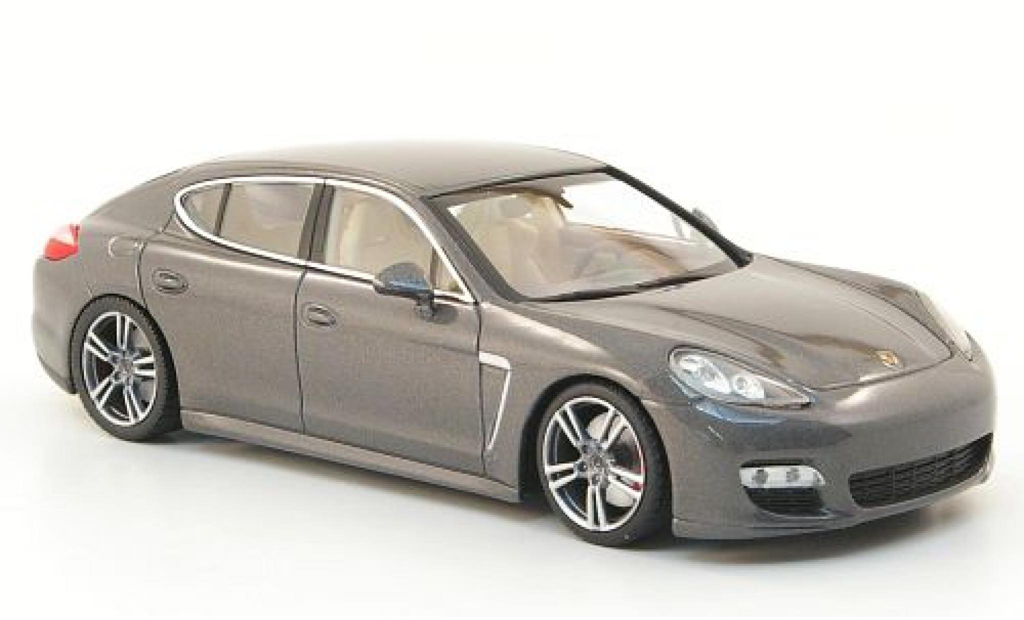 Porsche Panamera Turbo Dealer Edition 1:43 403068275
