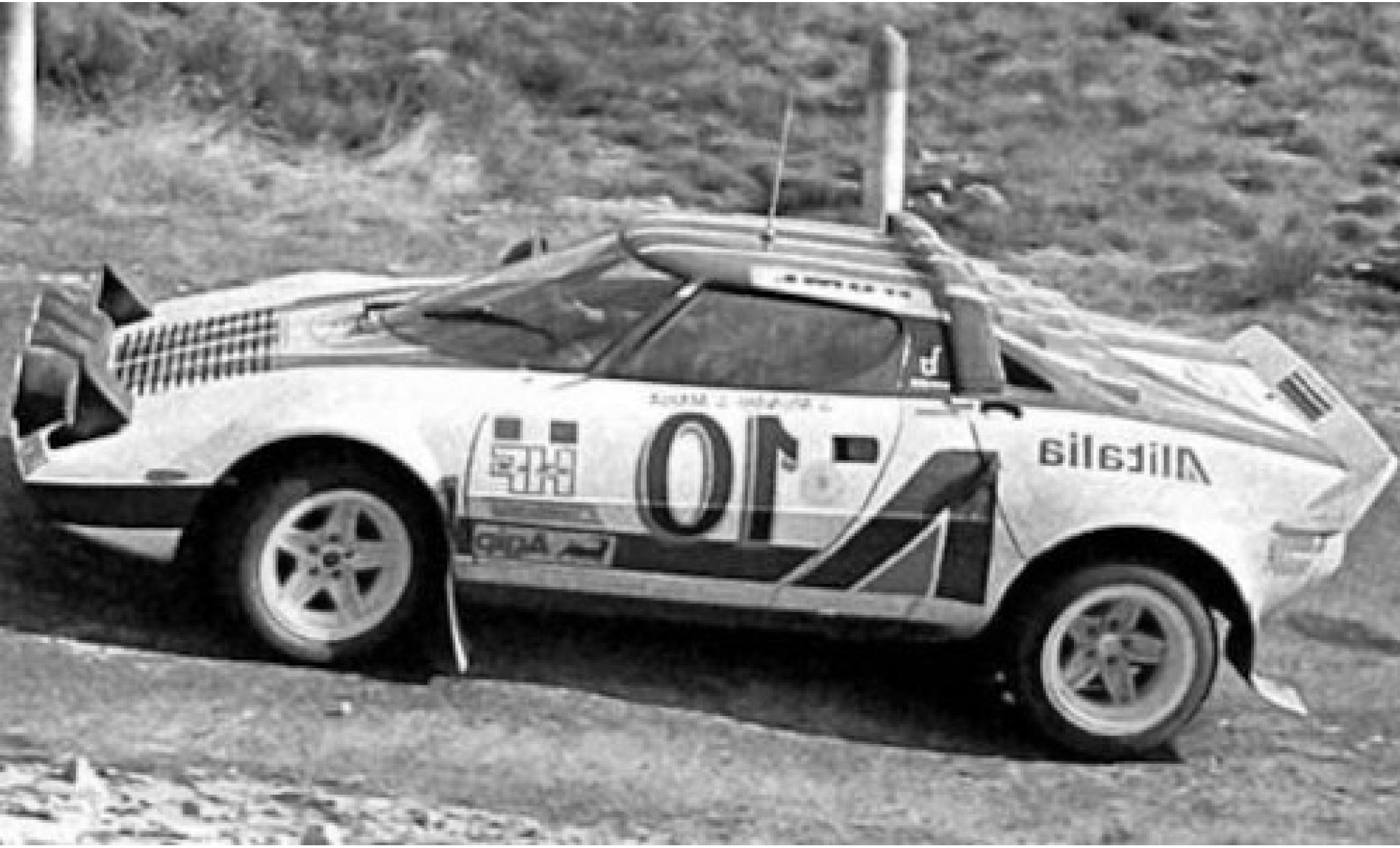 Diecast model cars Lancia Stratos 1/43 IXO HF No.10 Alitalia