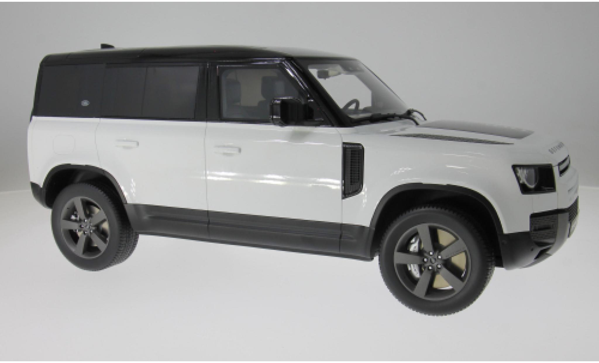 Land Rover Defender 1/12 GT Spirit 110 P400X weiss 2021 1:12 diecast model cars