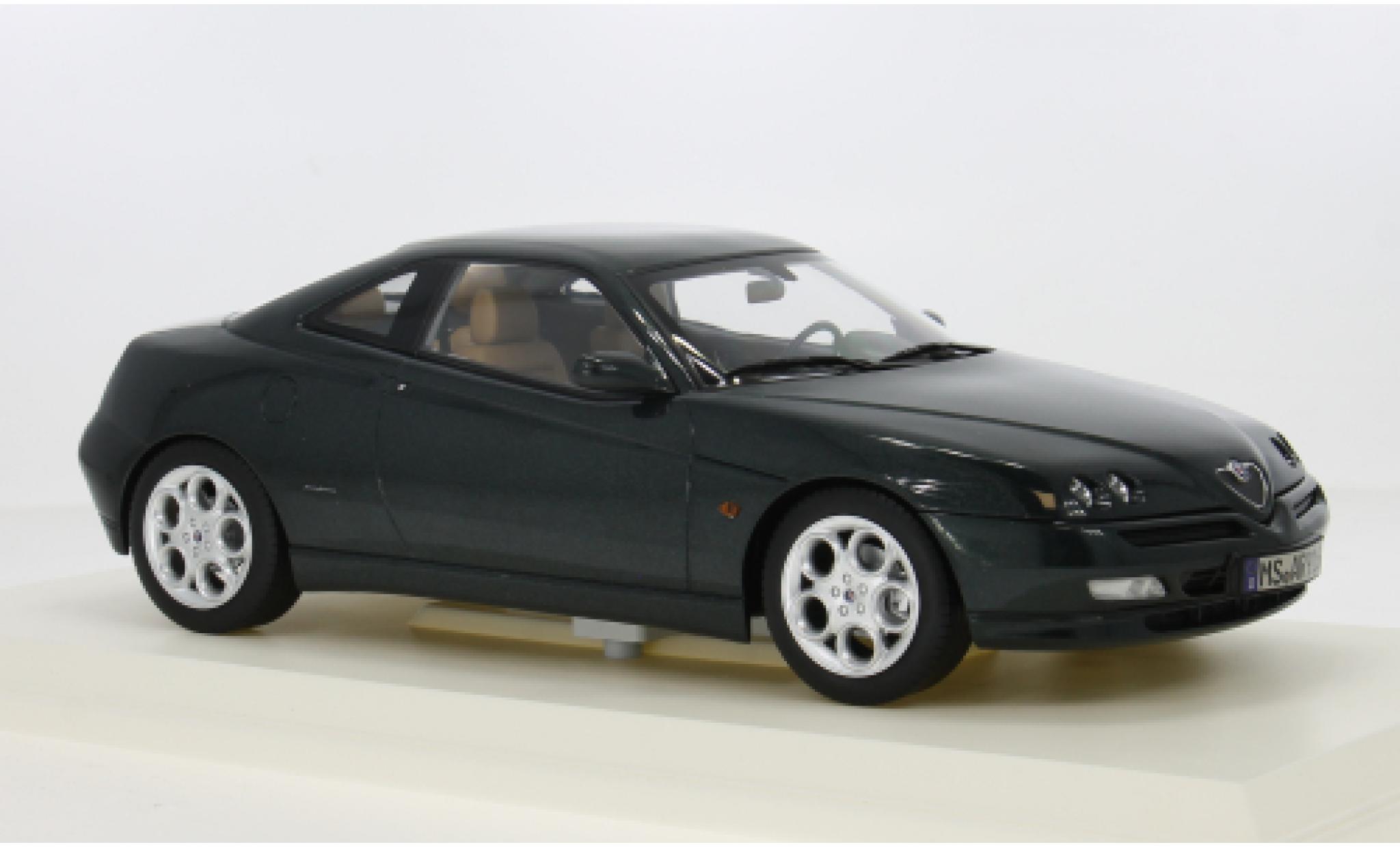 Alfa Romeo GT 1/18 Norev V schwarz 2001 1:18 diecast model cars