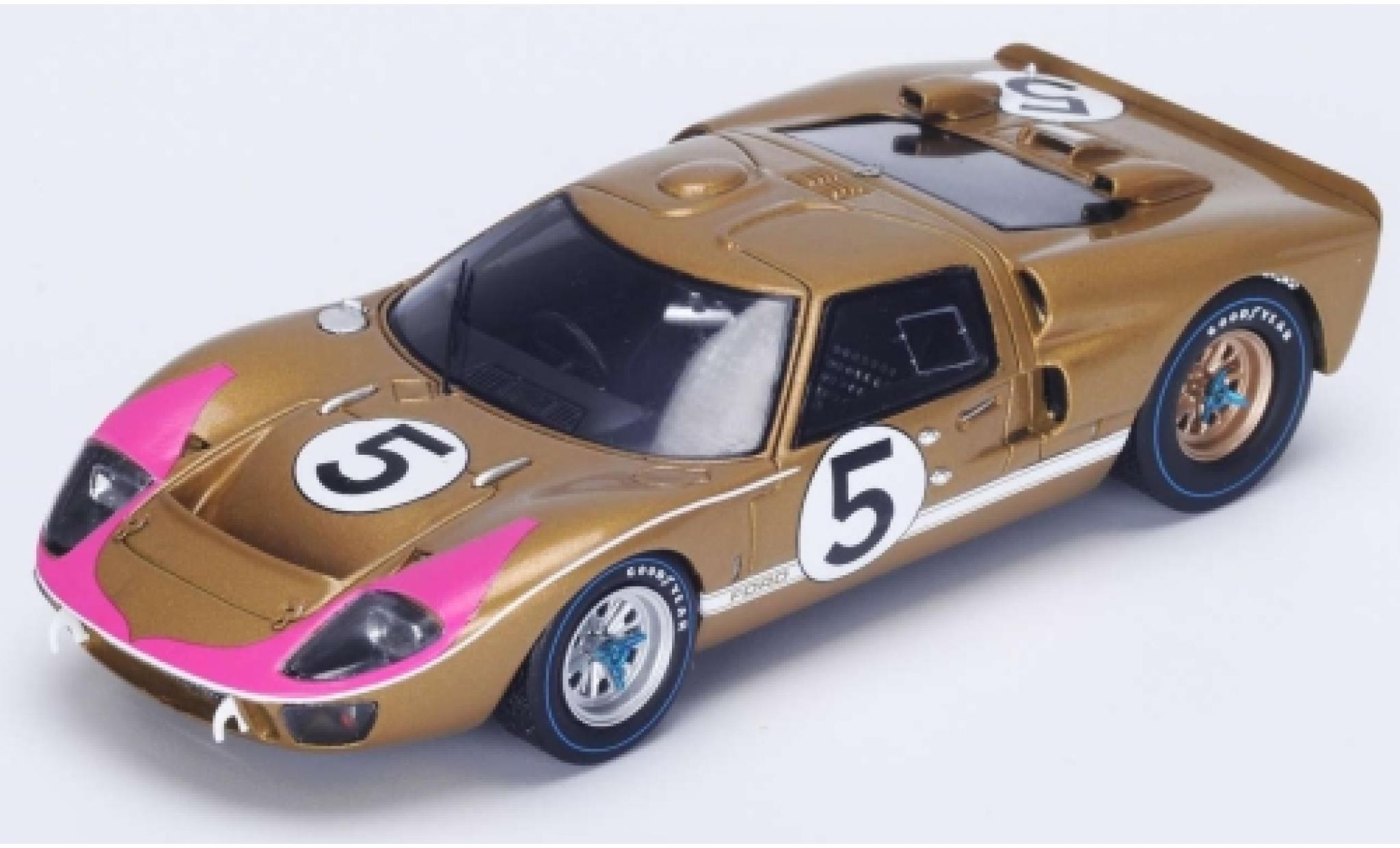 Diecast model cars Ford GT40 1/43 IXO GT 40 MK II No.6