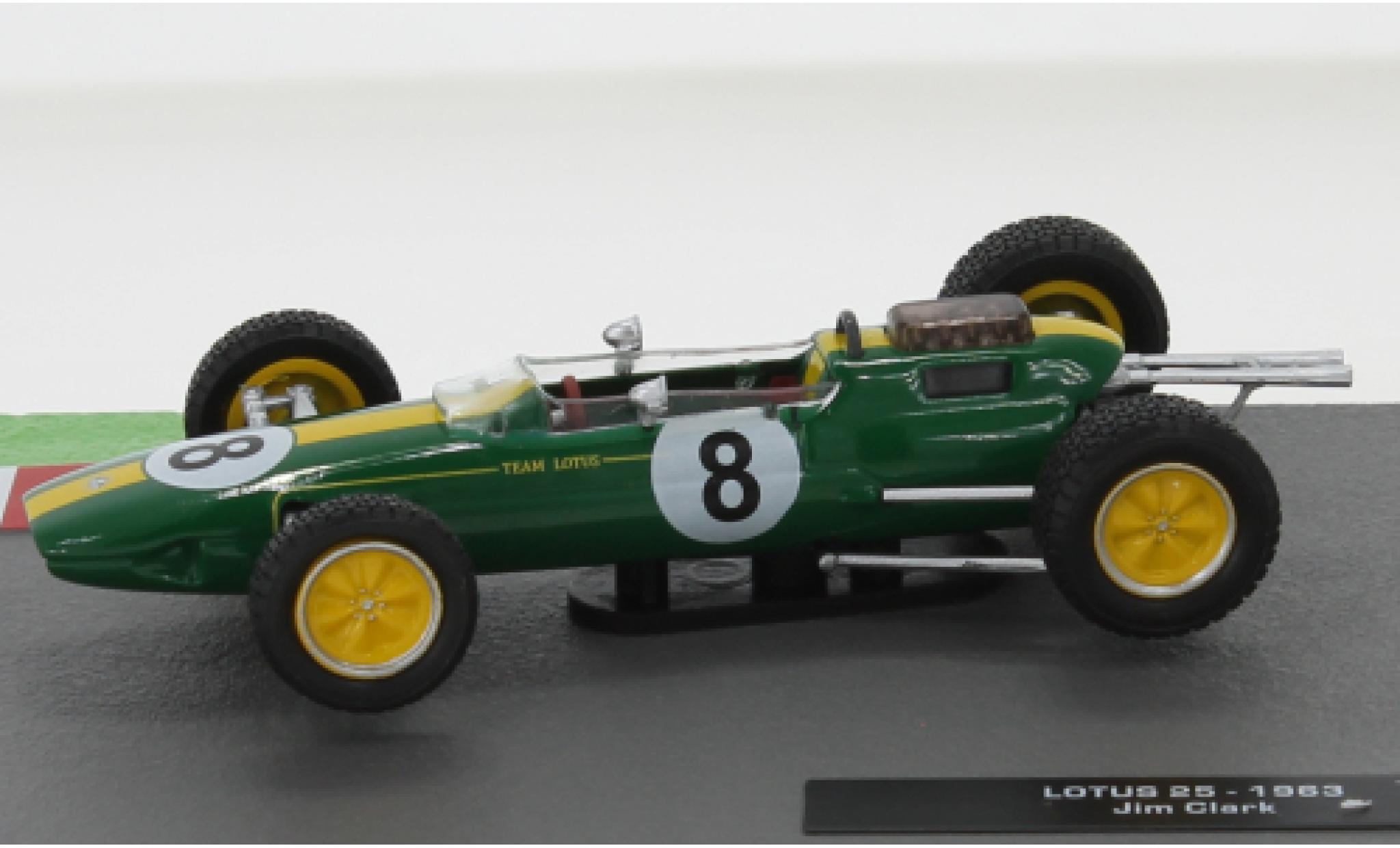 Diecast model cars Lotus 25 1/18 Spark No.8 Jim Clark GP Italien