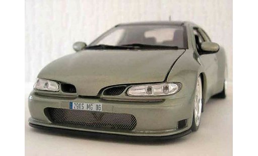 Renault Megane Base 1/18 Anson Maxi tilleul carbone diecast model cars