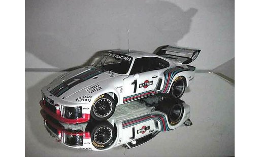 Porsche 935 1976 1/18 Exoto turbo #1 martini racing diecast model cars