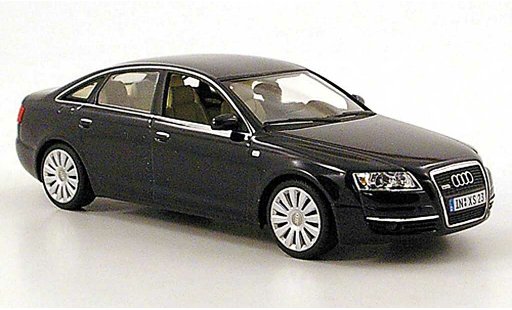 Audi A6 berline 1/43 Minichamps (C6) blue 2004 diecast model cars