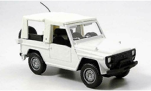 Peugeot P4 Base 1/43 Solido gelandewagen white 1981 diecast model cars