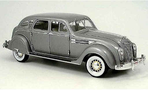 Chrysler Airflow Sedan 1/18 Signature grey 1936 diecast model cars