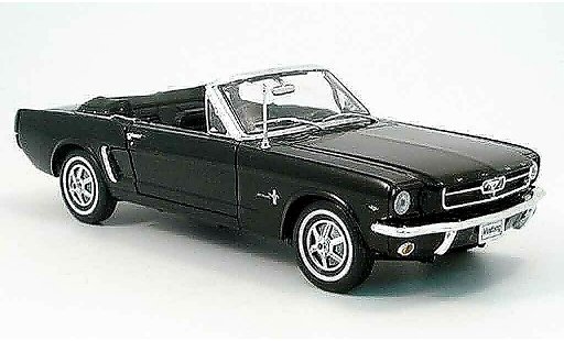 Ford Mustang Convertible 1/18 Welly cabriolet black open diecast model cars