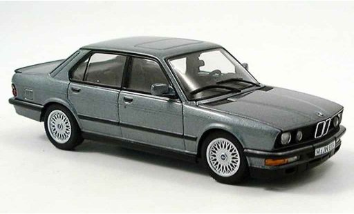 Bmw M5 berline 1/43 Autoart E28 grey 1987 diecast model cars
