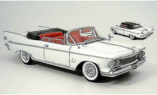 Chrysler Imperial Convertible 1/18 Yat Ming crown white 1961 diecast model cars