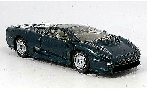 Jaguar XJ 220 1/18 Maisto green diecast model cars