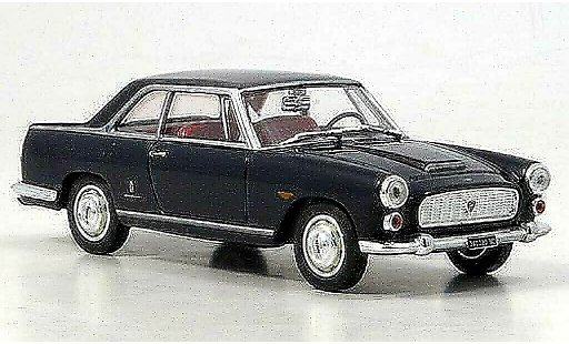 Lancia Flaminia coupe 3B 1/43 Starline blue 1962 diecast model cars