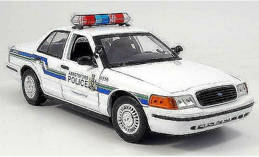 Ford Crown Police Interceptor 1/18 Motormax Victoria Abbots 2001 diecast model cars