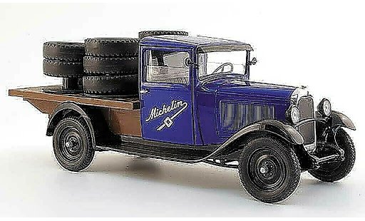 Citroen C4 1930 1/18 Solido flatbed michelin with ladegut diecast model cars
