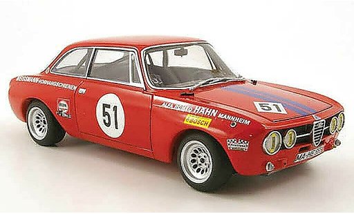 Alfa Romeo Giulia GT Am 1/18 Autoart no.51 h.ertl drm 1971 diecast model cars
