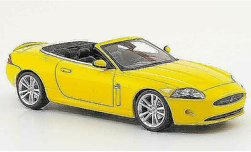 Jaguar XK Cabriolet 1/43 Minichamps Convertible yellow 2008 diecast model cars