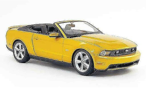 Ford Mustang Convertible 1/18 Maisto gt cabriolet or diecast model cars