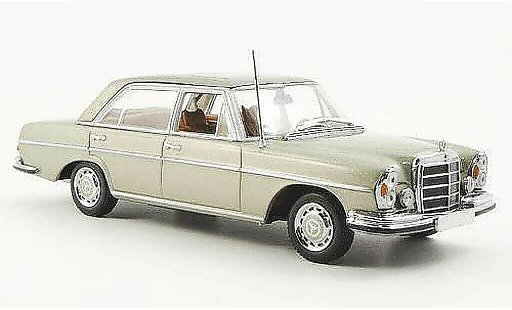 Mercedes 300 6.3 1/43 Minichamps (W109) green 1968 diecast model cars