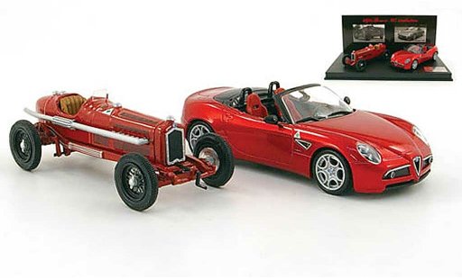 Alfa Romeo 8C 2300 1/43 M4 Evolution-Set: P3 (1932) red + diecast model cars