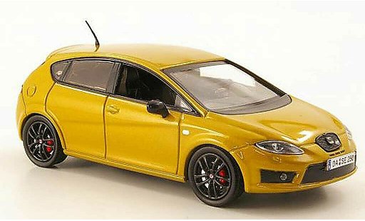 Seat Leon Cupra 1/43 Hachette R gold diecast model cars