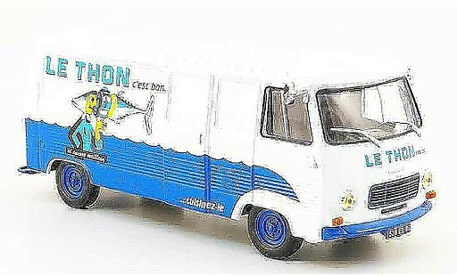 Peugeot J7 Base 1/43 IXO le thon c est bon diecast model cars
