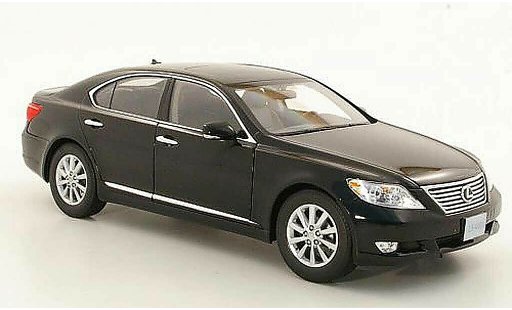 Lexus LS 460 1/18 Norev black 2010 diecast model cars