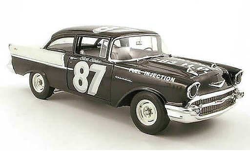 Chevrolet Bel Air Coupe 1/18 Highway 61 1957 150 no.87 buck baker black widow racer diecast model cars