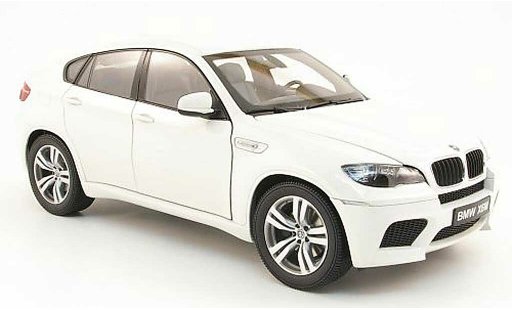 Bmw X6 M 1/18 Kyosho E71 white 2009 diecast model cars