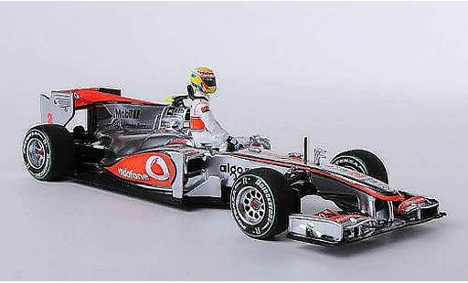 Mercedes CLA 2010 1/43 Minichamps Mercedes MP4-25 No.2 Vodafone L.Hamilton Qualifikation GP Kanada diecast model cars
