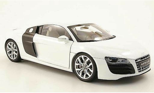 Audi R8 v10 1/18 Kyosho 5.2 FSI white 2009 diecast model cars