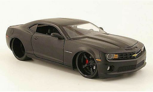 Chevrolet Camaro SS 1/18 Jada Toys mat black/black 2010 diecast model cars
