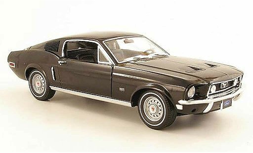 Ford Mustang Fastback 1/18 Greenlight GT 2+2 black diecast model cars