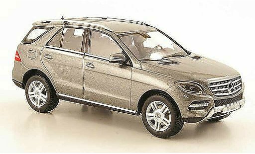 Mercedes Classe M Base 1/43 Minichamps (W166) ML grey 2011 diecast model cars